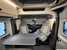 Fahrzeugbild Ahorn Camp Van 620 Plus-Aufstelld-Autom.Längsbetten-Dynavin #19
