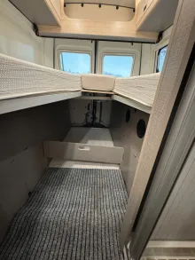 Fahrzeugbild Ahorn Camp Van 620 Plus-Aufstelld-Autom.Längsbetten-Dynavin #30