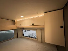 Fahrzeugbild Ahorn Camp Van 620 Plus-Aufstelld-Autom.Längsbetten-Dynavin #35