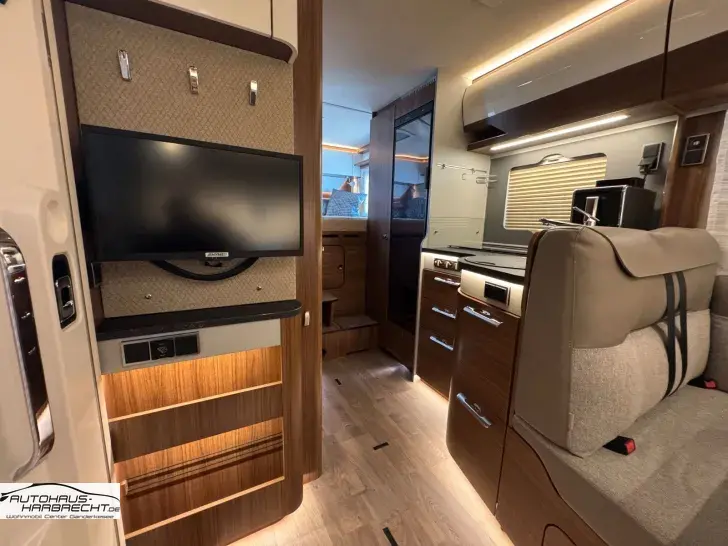 Fahrzeugbild Hymer B MC I 550-Hubstützen-kein Mietfzg-LED Scheinw #24