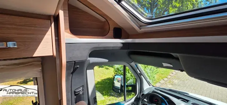 Fahrzeugbild Weinsberg CaraCompact MB Suite MEG Pepper-1.H-Distr-Luftfe #15