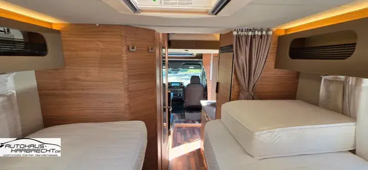 Fahrzeugbild Weinsberg CaraCompact MB Suite MEG Pepper-1.H-Distr-Luftfe #27