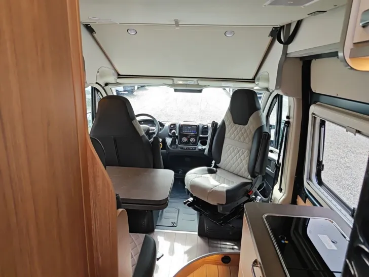 Fahrzeugbild Weinsberg CaraBus EDITION FIRE 600 DQ Sie sparen 9.459,- ! #19