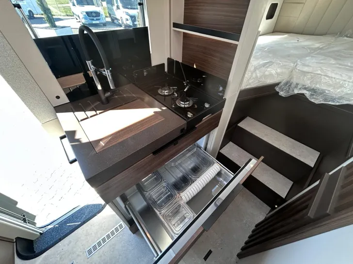 Fahrzeugbild Bürstner Signature SFT 7.0*TV*KÜCHENPAKET*MARKISE* #25