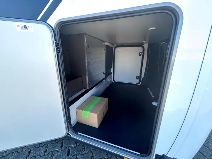 Fahrzeugbild Bürstner Signature SFT 7.0*TV*KÜCHENPAKET*MARKISE* #27