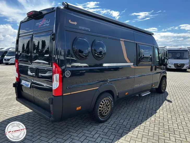 Fahrzeugbild Malibu Van First Class - Two Rooms 640 LE RB charming GT skyview 2026 Listenpreis: 93.790€ #4