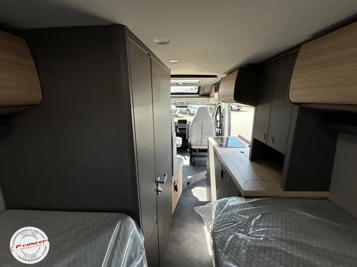 Fahrzeugbild Malibu Van First Class - Two Rooms 640 LE RB charming GT skyview 2026 Listenpreis: 93.790€ #11