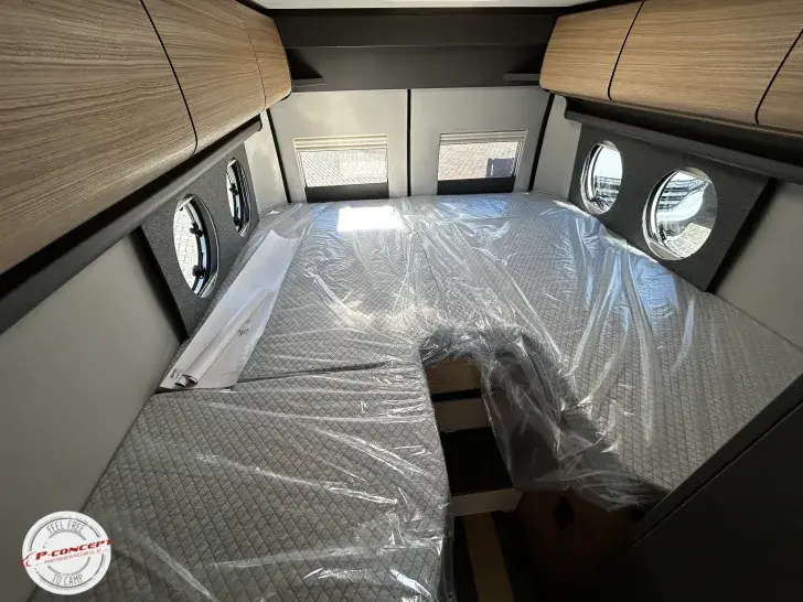 Fahrzeugbild Malibu Van First Class - Two Rooms 640 LE RB charming GT skyview 2026 Listenpreis: 93.790€ #12