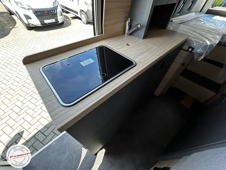 Fahrzeugbild Malibu Van First Class - Two Rooms 640 LE RB charming GT skyview 2026 Listenpreis: 93.790€ #13