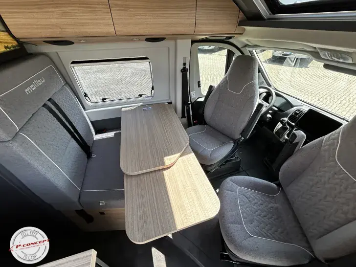 Fahrzeugbild Malibu Van First Class - Two Rooms 640 LE RB charming GT skyview 2026 Listenpreis: 93.790€ #14
