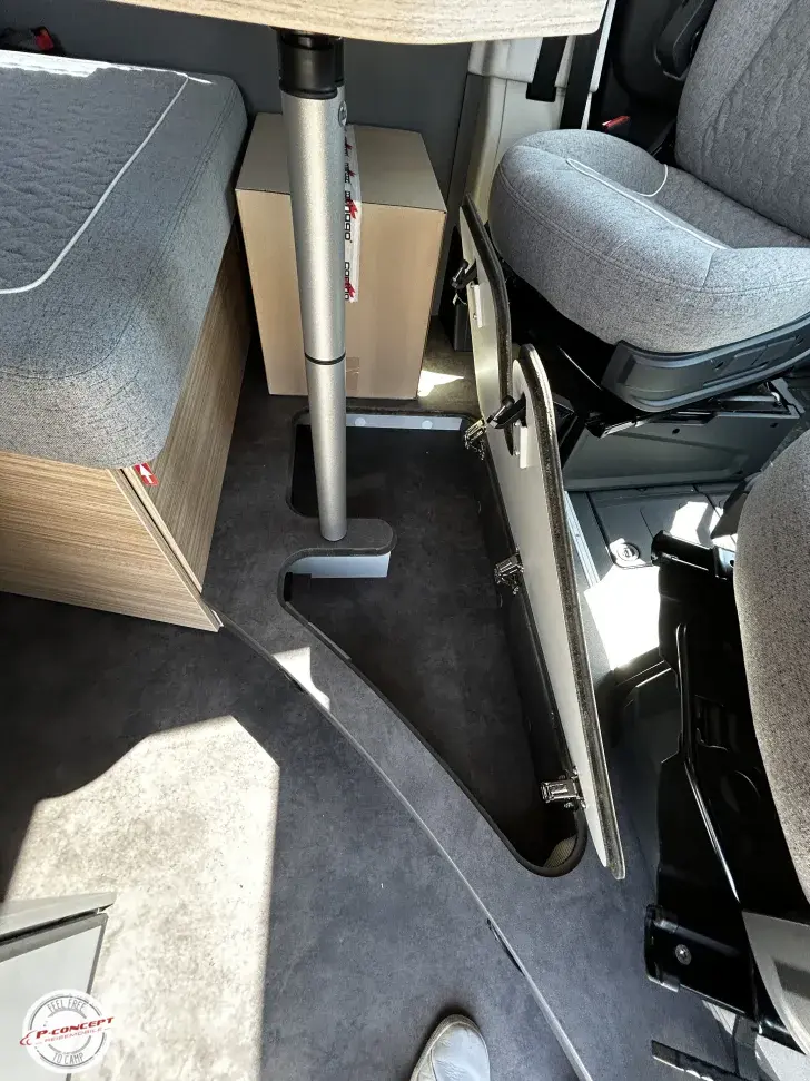 Fahrzeugbild Malibu Van First Class - Two Rooms 640 LE RB charming GT skyview 2026 Listenpreis: 93.790€ #15
