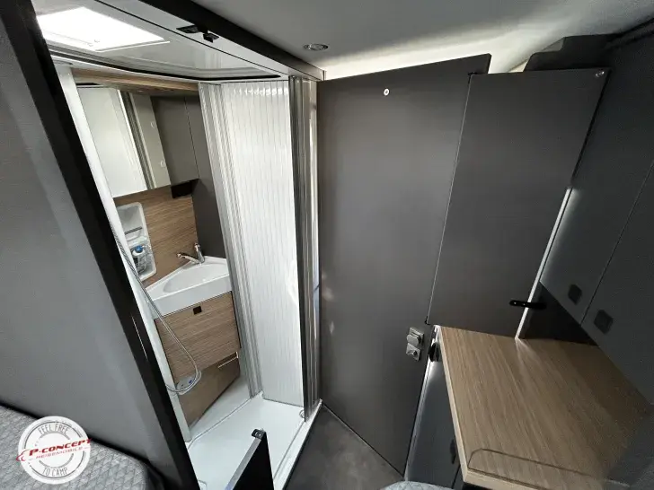Fahrzeugbild Malibu Van First Class - Two Rooms 640 LE RB charming GT skyview 2026 Listenpreis: 93.790€ #16