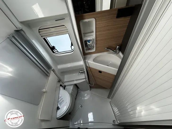 Fahrzeugbild Malibu Van First Class - Two Rooms 640 LE RB charming GT skyview 2026 Listenpreis: 93.790€ #17