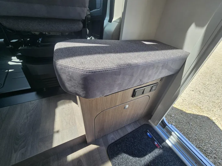 Fahrzeugbild Carado T 338 8GAuto|Pro+|Combi6E|90lDiesel|El.Handbrem. #18