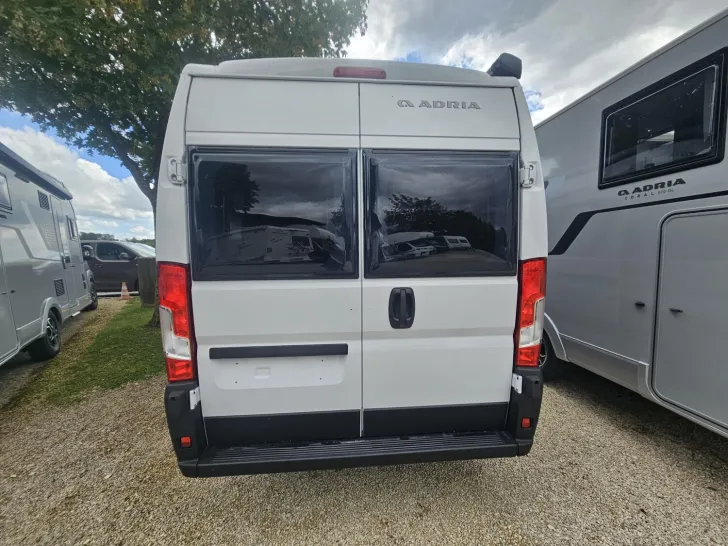 Fahrzeugbild Adria Twin 640 SGX WHITE EDITION #21