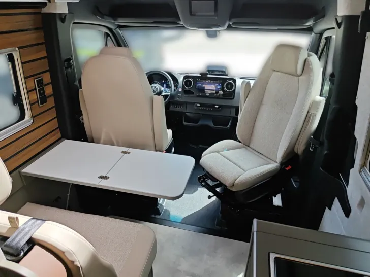 Fahrzeugbild Hymer Grand Canyon S 600 4x4 #11