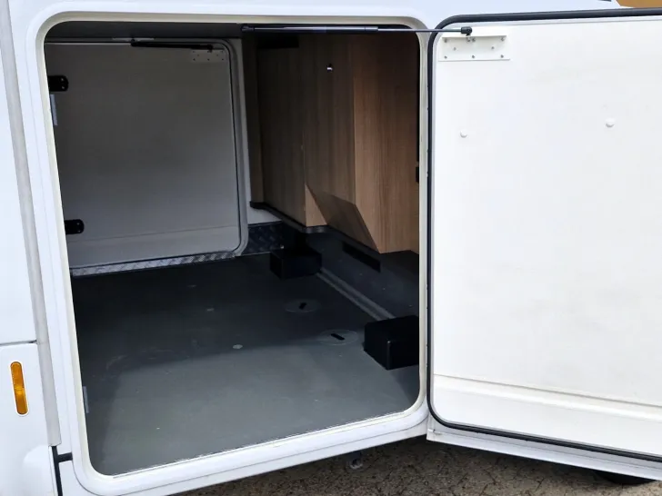 Fahrzeugbild Malibu T 430 LE *4250kg*Assistenz-Paket*Sat/TV* #38