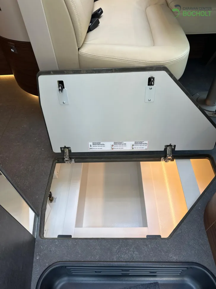 Fahrzeugbild Carthago chic c-line T 4.9 LE Modell 2026 / ALDE / TV / Backofen #20
