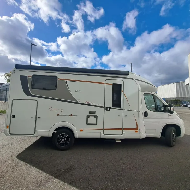 Fahrzeugbild Bürstner Lyseo M Harmony Line T 690 G #3