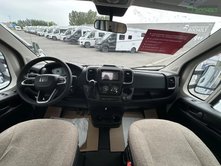 Fahrzeugbild LMC Tourer A690 Modell 2026 / TV / 6 Gurtplätze #12