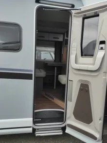 Fahrzeugbild Knaus L!VE WAVE 650 MEG Black Selection Live Wave #8