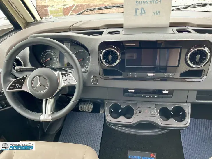 Fahrzeugbild Eura Mobil Integra Line GT 726 EF 170PS, Lithium, AHK, Klima etc #7