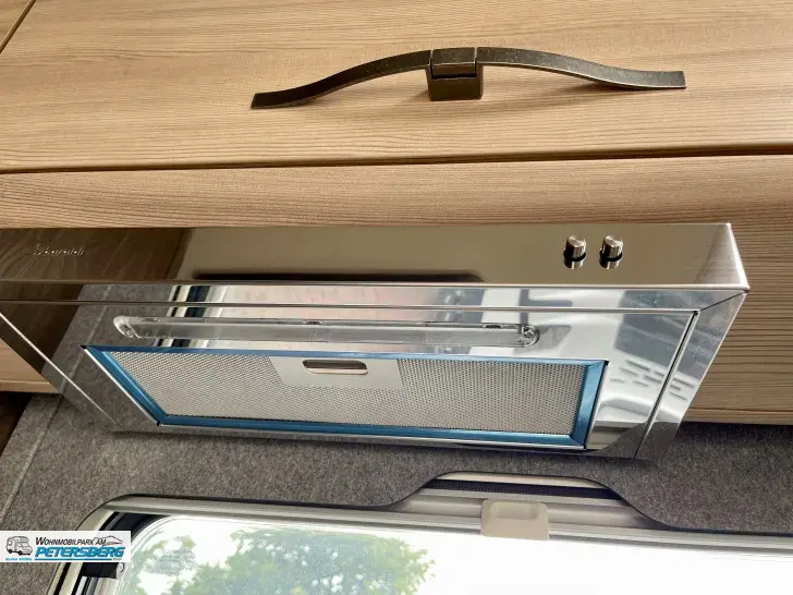 Fahrzeugbild Eura Mobil Integra Line GT 726 EF 170PS, Lithium, AHK, Klima etc #12