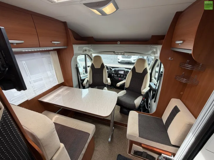 Fahrzeugbild Miller Toronto 695 Navi Markise Solar SAT 2xTV 1. Hand #9