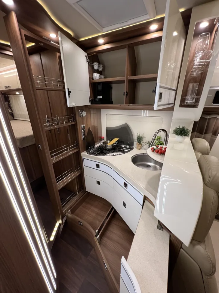 Fahrzeugbild Carthago chic e-line I 51 LE DA (K509) #18