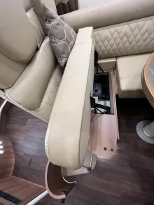 Fahrzeugbild Carthago chic e-line I 51 LE DA (K509) #32