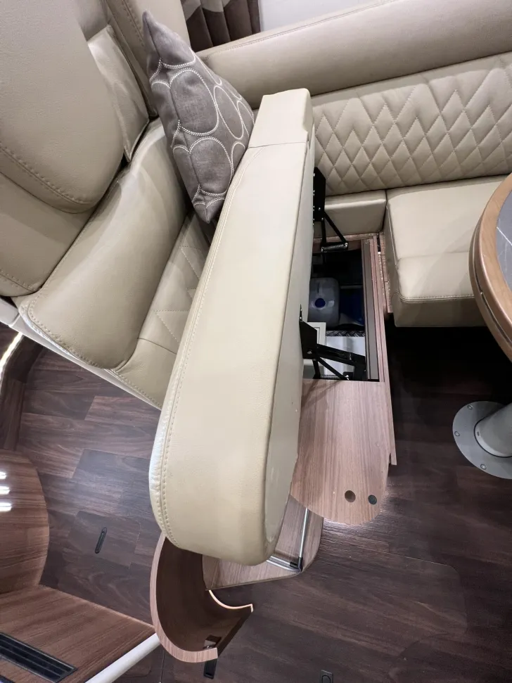 Fahrzeugbild Carthago chic e-line I 51 LE DA (K509) #32