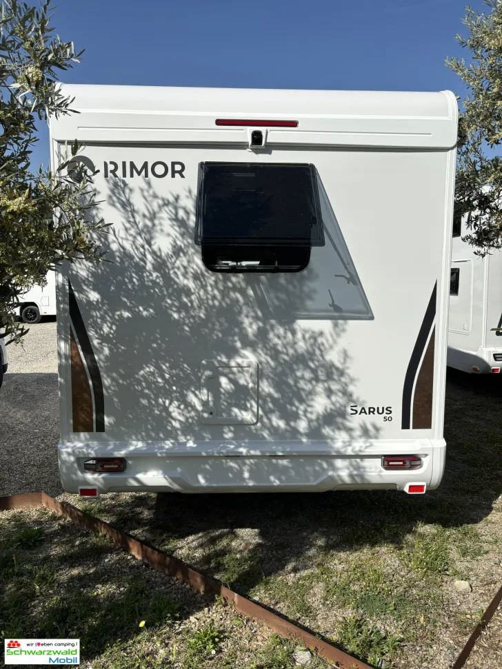 Fahrzeugbild Rimor SARUS 50 160PS Autom. 4 x Bett im Heck #5