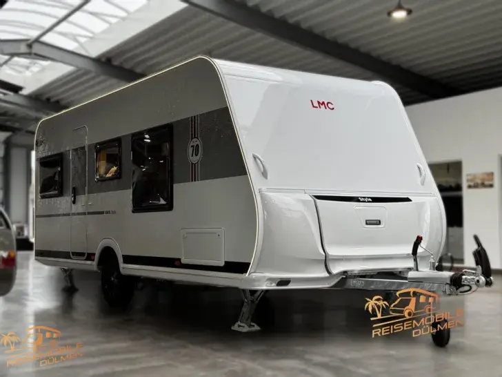 Fahrzeugbild LMC Style 70 453 D #1