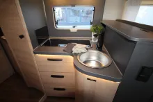 Fahrzeugbild Knaus L!VE WAVE 650 MF Platinum Selection Automatik | Rahmenfenster #8