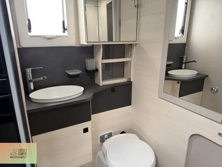 Fahrzeugbild Chausson Teilintegriert Ultimate Line 640 Titan* Hubbett #14