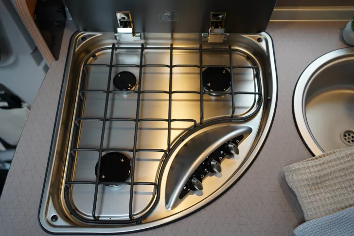 Fahrzeugbild Weinsberg CaraCompact EDITION PEPPER 600 MF Klima | Lithium-Batterie #10