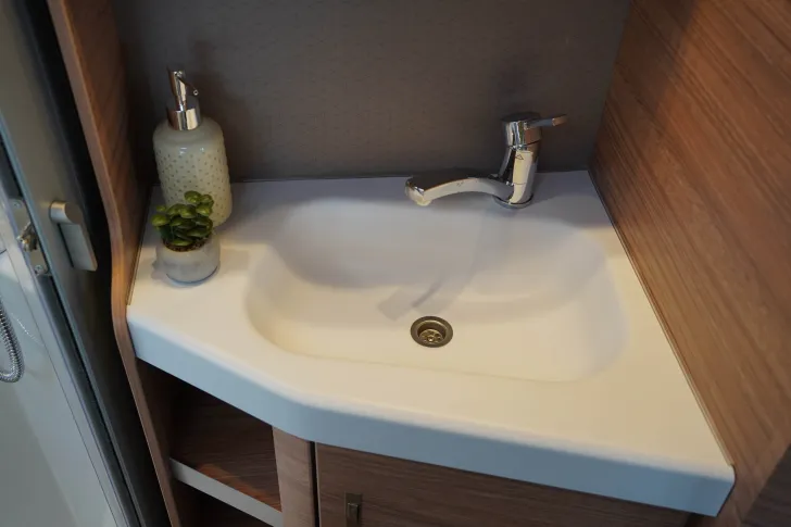Fahrzeugbild Weinsberg CaraCompact EDITION PEPPER 600 MF Klima | Lithium-Batterie #14