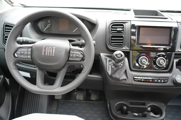 Fahrzeugbild Weinsberg CaraCompact EDITION PEPPER 600 MF Klima | Lithium-Batterie #15