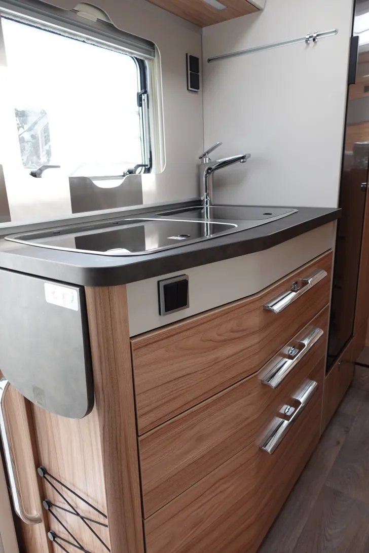 Fahrzeugbild Hymer Exsis-i Pure 580 ExsisI580 3,5t  viele Extras #24