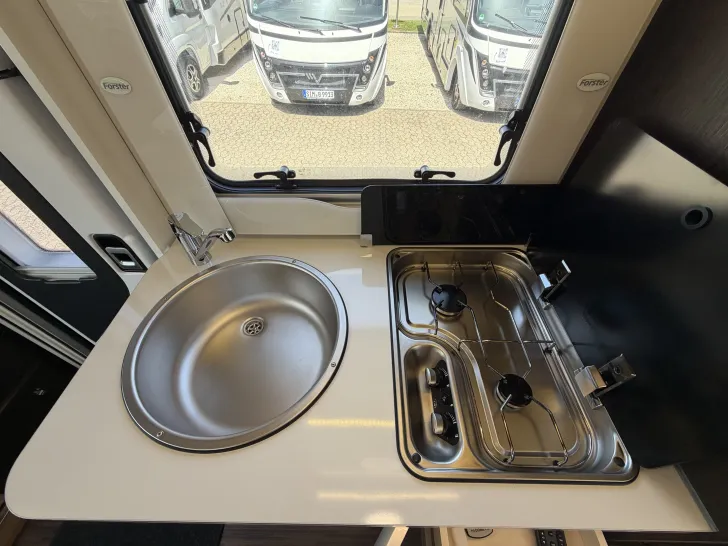 Fahrzeugbild Forster T 659 EB, Dachklima, SAT, TV, Markise, Radträger #28