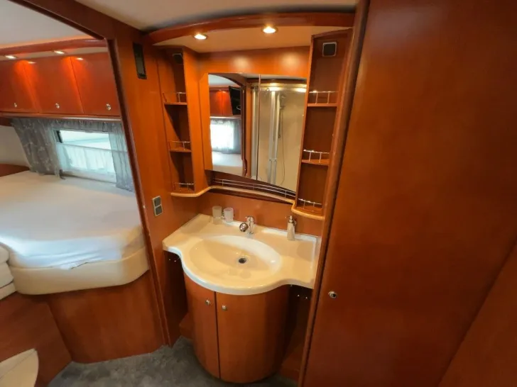 Fahrzeugbild Concorde Charisma I 840L/Automatik/Einzelbetten+Hubbett #16
