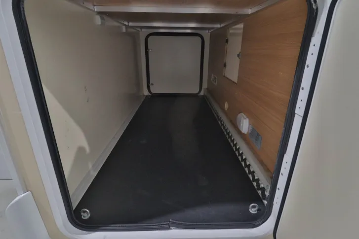 Fahrzeugbild Ahorn Camp Camp Canada AE Autom/Einzelbetten/Garage/Markise #7