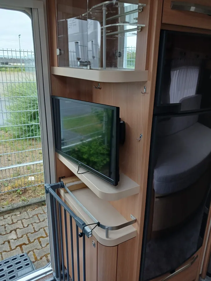 Fahrzeugbild Knaus Südwind 750 UFK #19