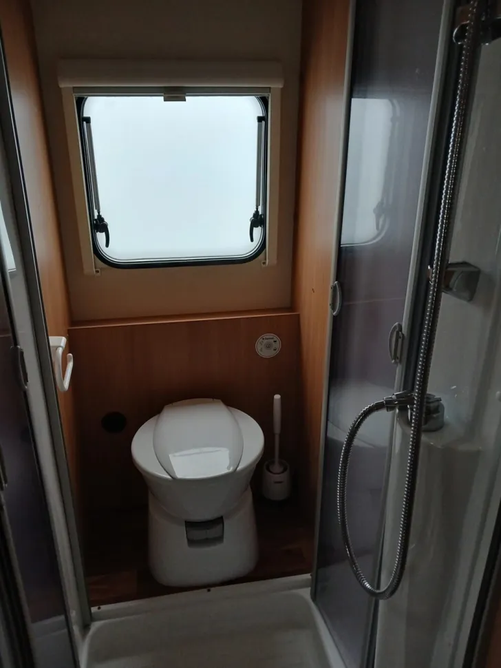 Fahrzeugbild Knaus Südwind 750 UFK #22