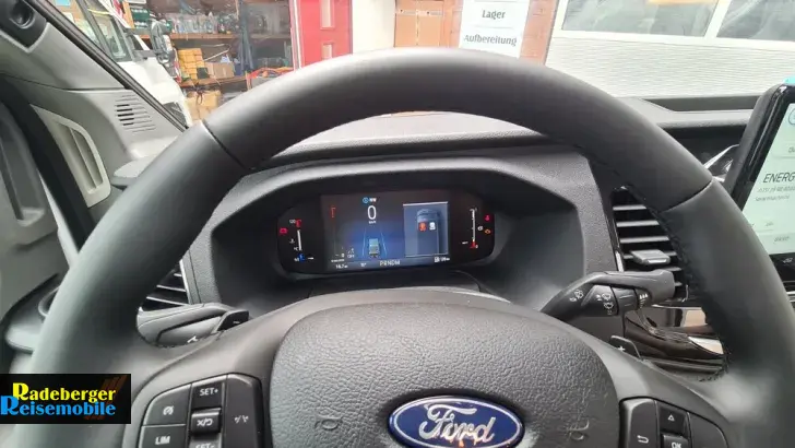 Fahrzeugbild Etrusco V Ford 6.6 SF #17