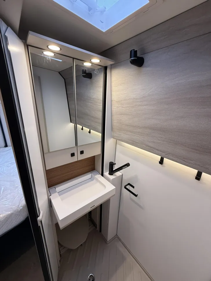 Fahrzeugbild Bürstner Habiton HM 6.0 #12