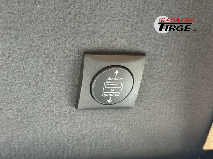 Fahrzeugbild Pössl Roadstar XT Mercedes Verfügbar ab Ende Juli #19