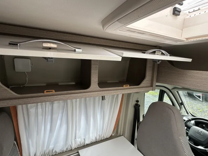 Fahrzeugbild Pössl D-Line 2Win Plus top gepflegt #18