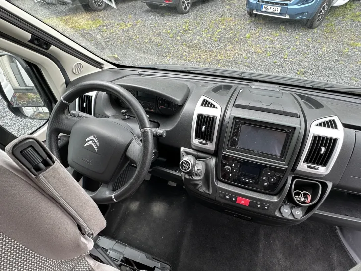 Fahrzeugbild Pössl D-Line 2Win Plus top gepflegt #13
