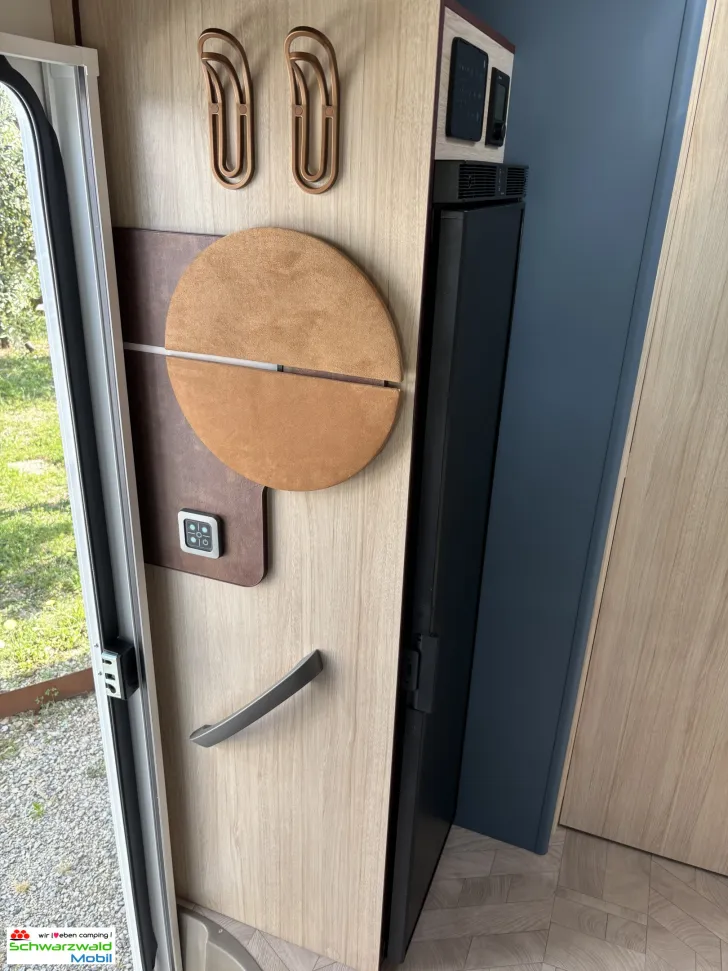 Fahrzeugbild Rimor SARUS 96 MJ 27 160 PS  Vorfracht #5